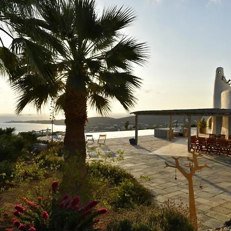 Impeccable 6-bed In Paros - Delion Villa *