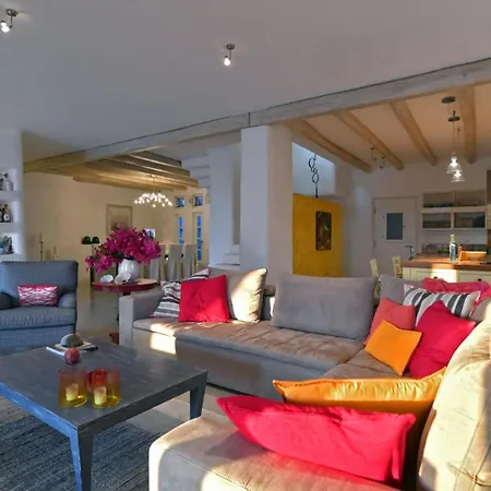Impeccable 6-bed In Paros - Delion Villa